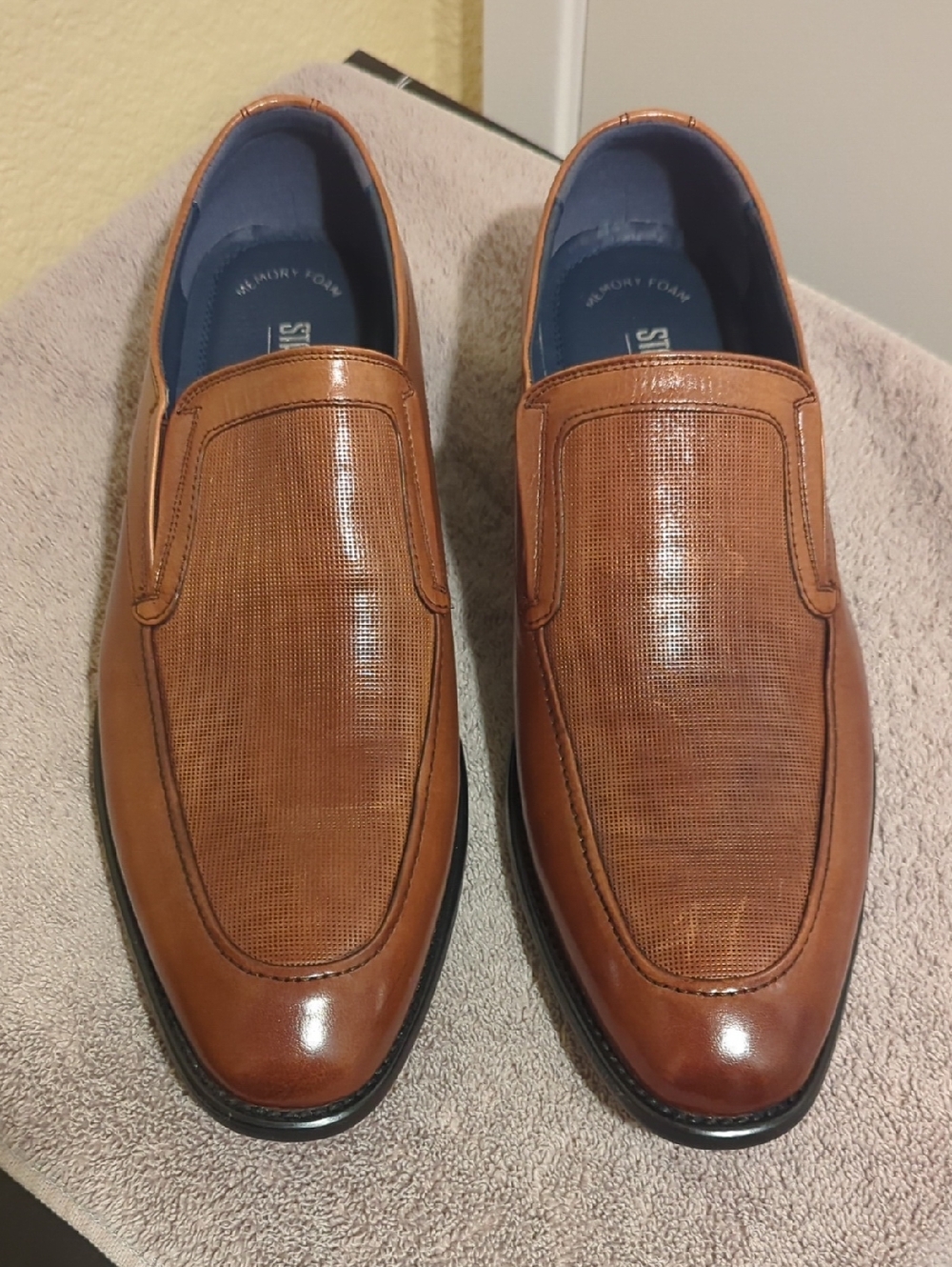 Stacy Adams Jace Moc Toe Men's Size 8 Slip-On Loafers in Cognac Brown New